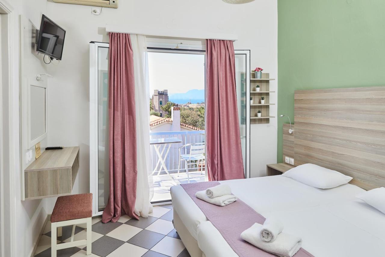 Klonos Anna Hotel Aegina Bagian luar foto